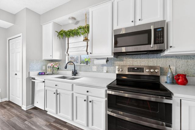 4511 Mariners Landing, Lewis Center, OH 43035