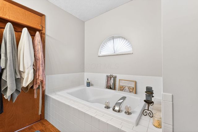 4511 Mariners Landing, Lewis Center, OH 43035