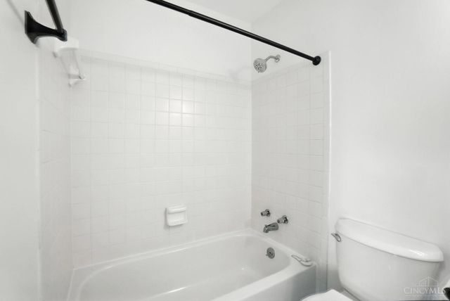 5008 Columbia Circle, West Chester, OH 45011