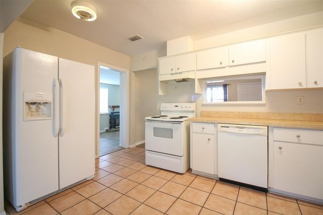 350 BONNYVIEW DRIVE, Lakeland, FL 33801