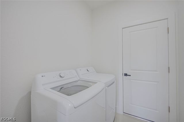 5905 Sunshine BLVD N, Lehigh Acres, FL 33971