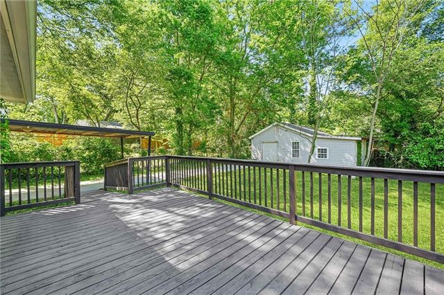 2054 Cogar Drive, Decatur, GA 30032