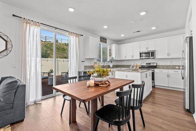 228 HASS LANE, Fallbrook, CA 92028