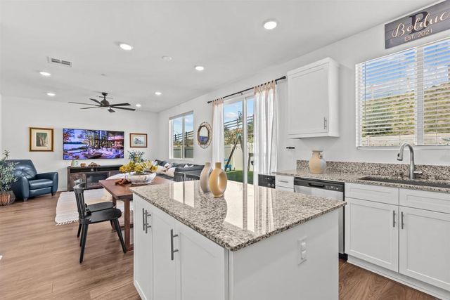 228 HASS LANE, Fallbrook, CA 92028