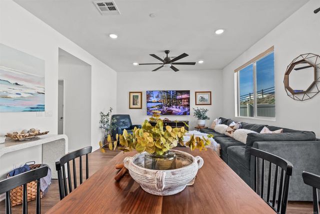 228 HASS LANE, Fallbrook, CA 92028