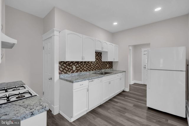 28 VICTORIA AVE, Spotswood, NJ 08884