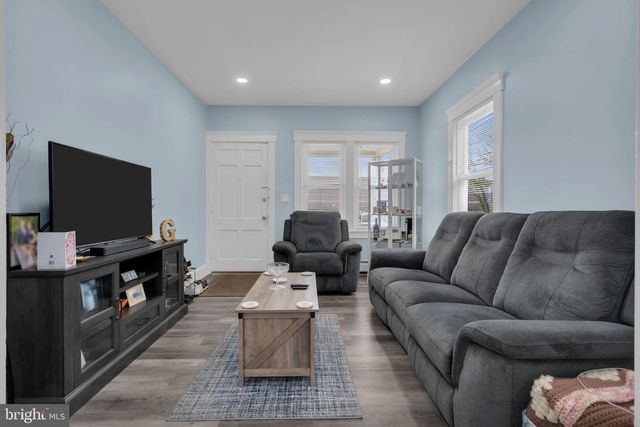 28 VICTORIA AVE, Spotswood, NJ 08884