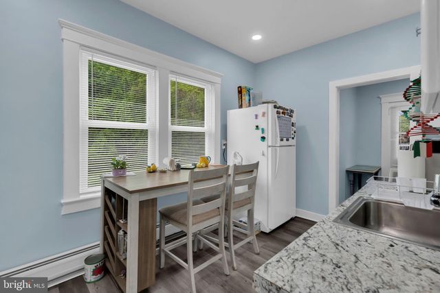28 VICTORIA AVE, Spotswood, NJ 08884