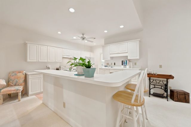 165 Berwick Dr., Pawleys Island, SC 29585
