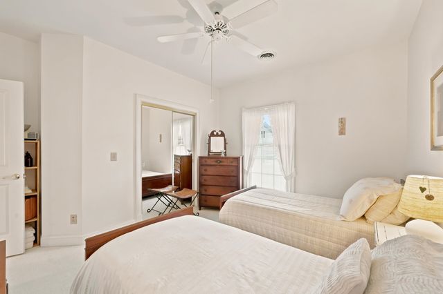 165 Berwick Dr., Pawleys Island, SC 29585