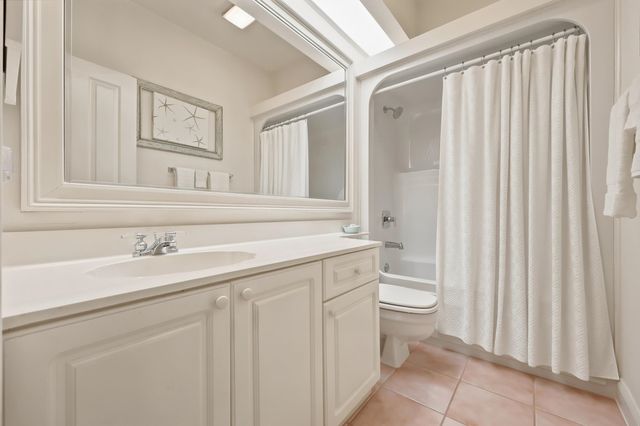 165 Berwick Dr., Pawleys Island, SC 29585