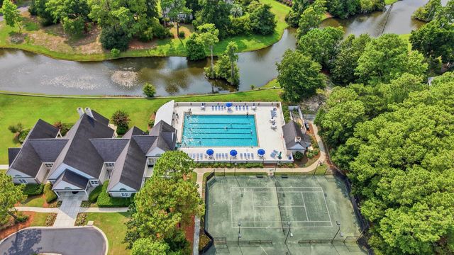 165 Berwick Dr., Pawleys Island, SC 29585