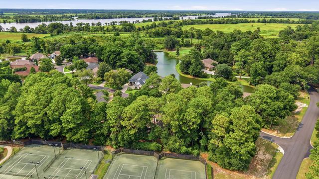 165 Berwick Dr., Pawleys Island, SC 29585