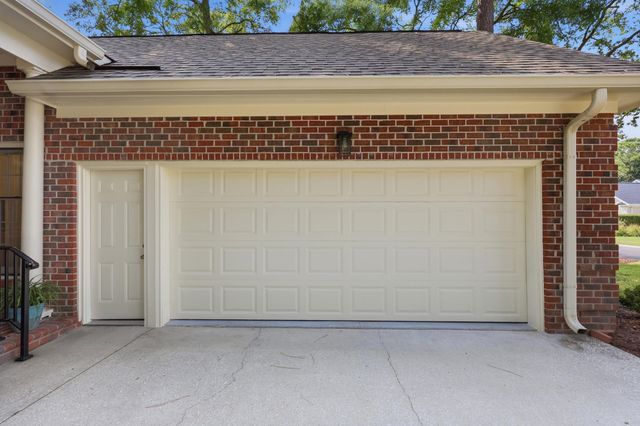 165 Berwick Dr., Pawleys Island, SC 29585