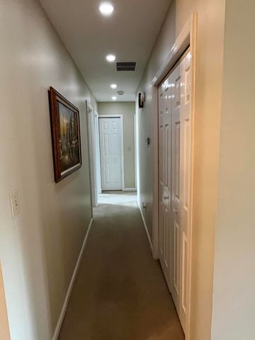 2905 Tabor Oaks Lane, Lexington, KY 40502