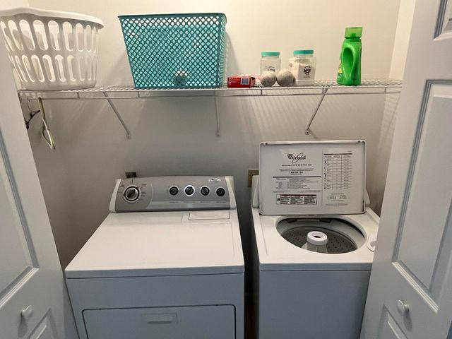 2905 Tabor Oaks Lane, Lexington, KY 40502