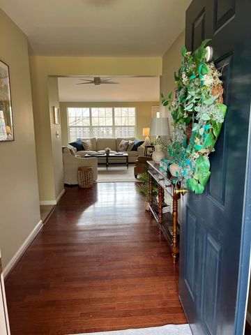 2905 Tabor Oaks Lane, Lexington, KY 40502