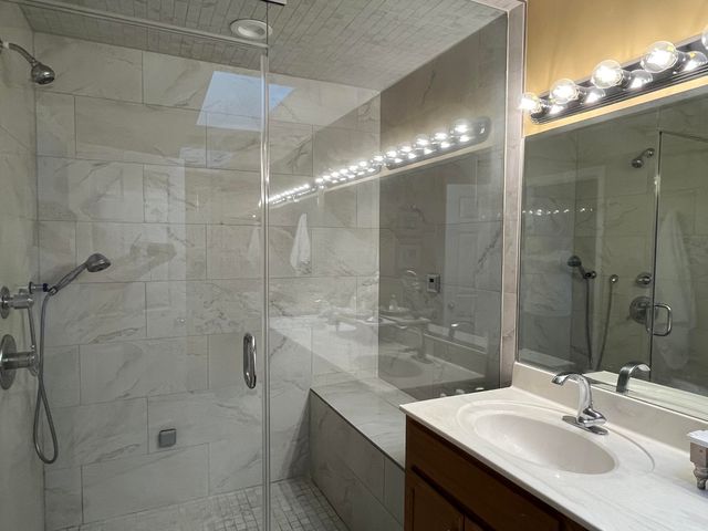 2905 Tabor Oaks Lane, Lexington, KY 40502