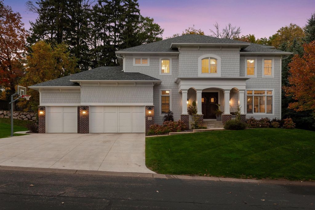 2050 Pinehurst Drive, Chanhassen, MN 55317 — exterior