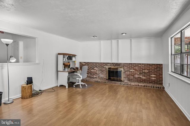 25 WOODBURY DR, Cherry Hill, NJ 08003