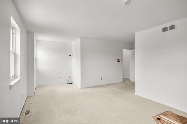 25 WOODBURY DR, Cherry Hill, NJ 08003