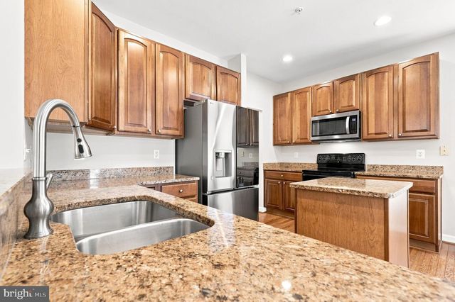 5521 TRACEY BRUCE DR, Adamstown, MD 21710