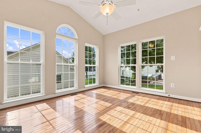 5521 TRACEY BRUCE DR, Adamstown, MD 21710