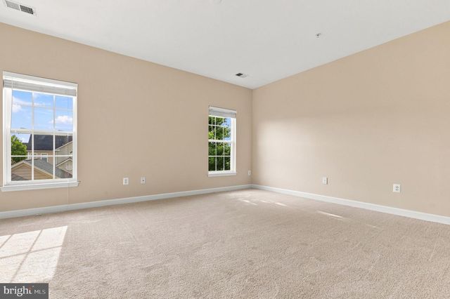 5521 TRACEY BRUCE DR, Adamstown, MD 21710
