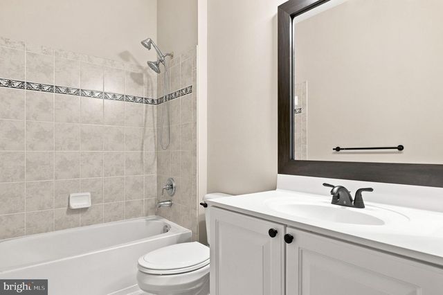5521 TRACEY BRUCE DR, Adamstown, MD 21710