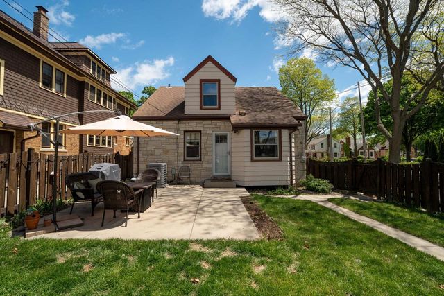 2505 62nd STREET, Wauwatosa, WI 53213