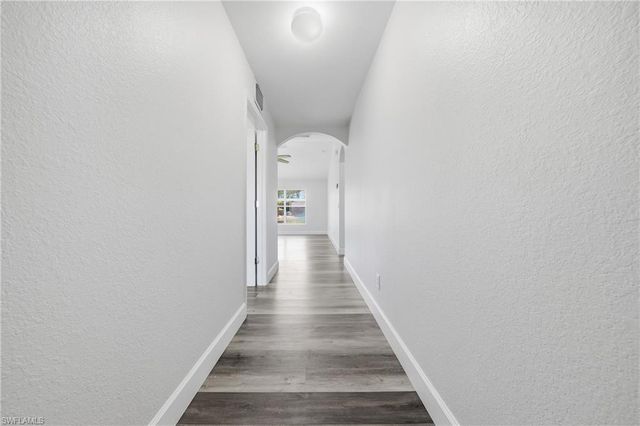 4621 25th ST SW, Lehigh Acres, FL 33973