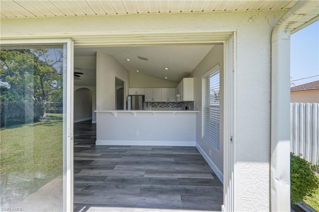 4621 25th ST SW, Lehigh Acres, FL 33973