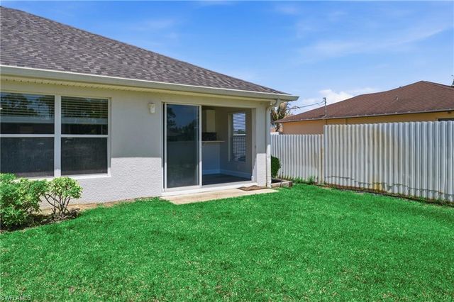4621 25th ST SW, Lehigh Acres, FL 33973