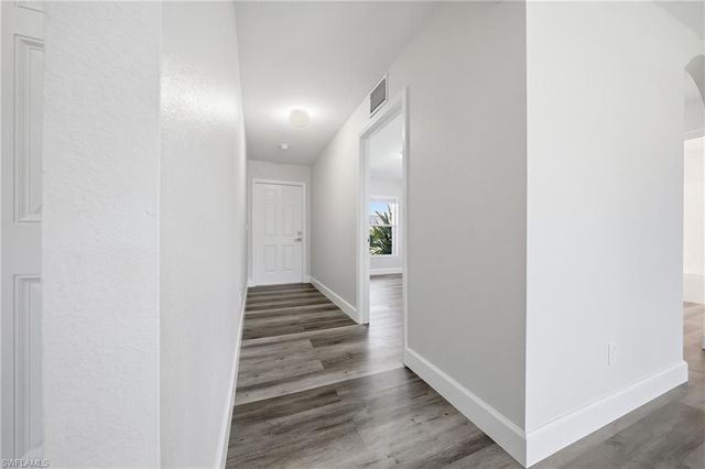 4621 25th ST SW, Lehigh Acres, FL 33973