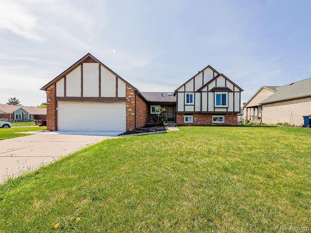 3550 Kirkton Drive, Sterling Heights, MI 48310