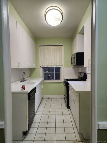 117-01 Park Lane South C2M, Kew Gardens, NY 11415