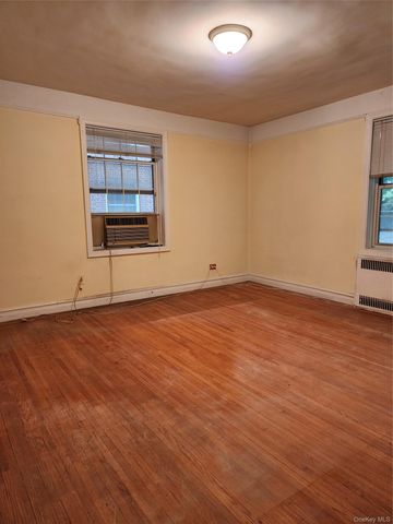 117-01 Park Lane South C2M, Kew Gardens, NY 11415