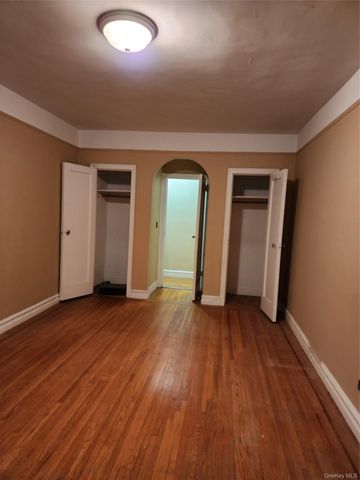 117-01 Park Lane South C2M, Kew Gardens, NY 11415