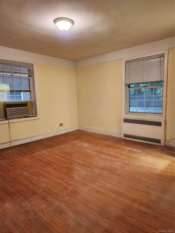 117-01 Park Lane South C2M, Kew Gardens, NY 11415
