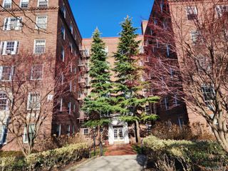 117-01 Park Lane South C2M, Kew Gardens, NY 11415