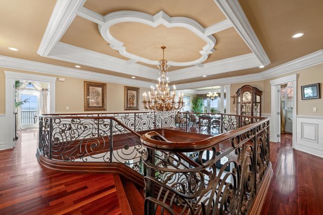 32 BENMORE TERRACE, Bayonne, NJ 07002
