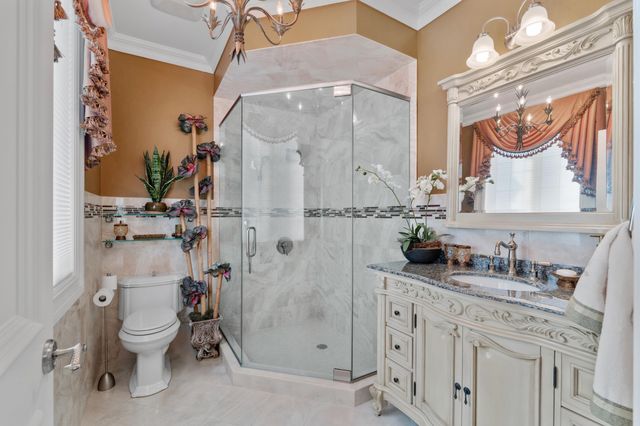 32 BENMORE TERRACE, Bayonne, NJ 07002