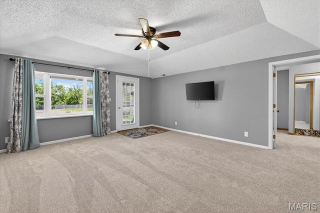 16 Midland Avenue, Maryland Heights, MO 63043