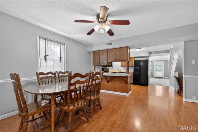 16 Midland Avenue, Maryland Heights, MO 63043