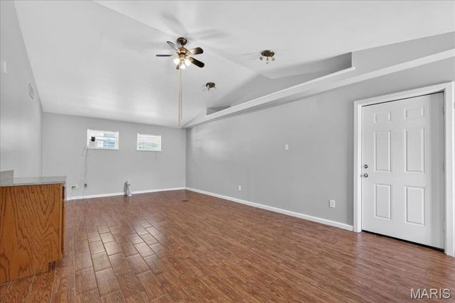 16 Midland Avenue, Maryland Heights, MO 63043