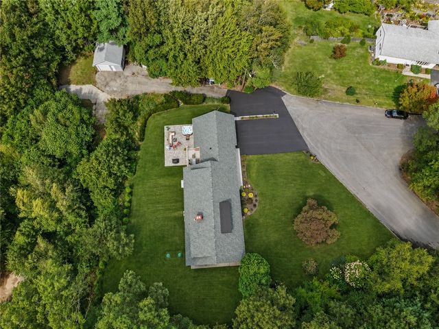 15 Golden View Drive, Johnston, RI 02919