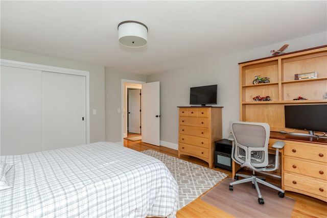 15 Golden View Drive, Johnston, RI 02919
