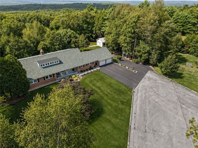 15 Golden View Drive, Johnston, RI 02919