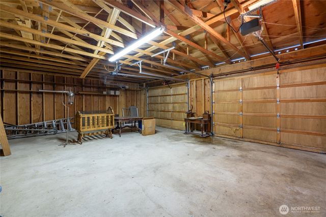 43103 Hilligoss Lane E, Eatonville, WA 98328