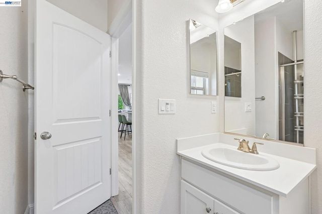 1250 Detroit Ave 1, Concord, CA 94520